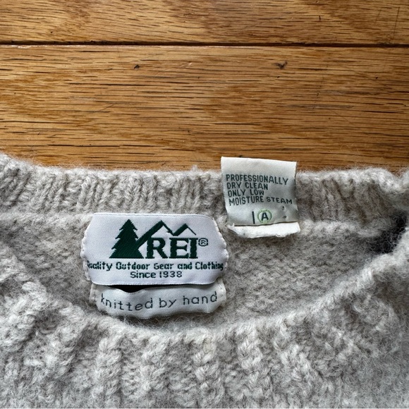 Vintage REI Hand Knit Wool Nature Sweater - Picture 2 of 8